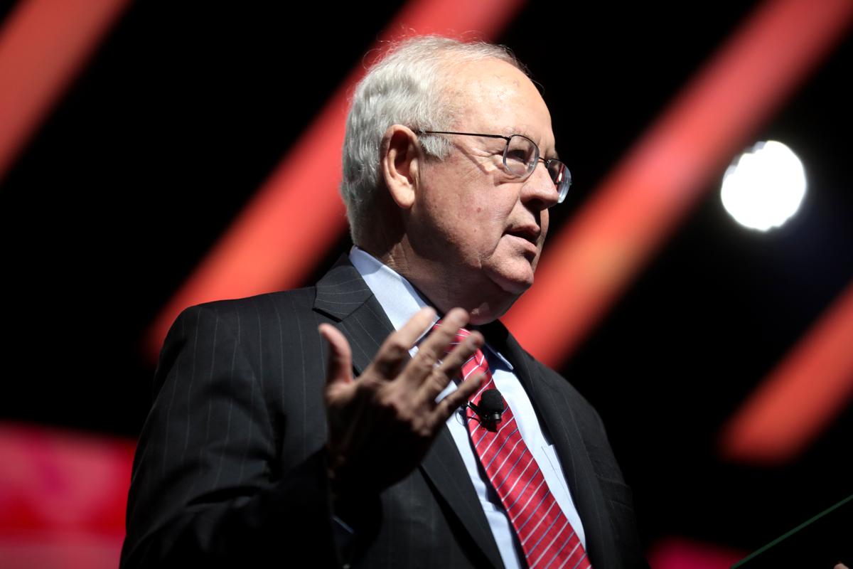 Ken Starr, el fiscal independiente que investigó al presidente Clinton