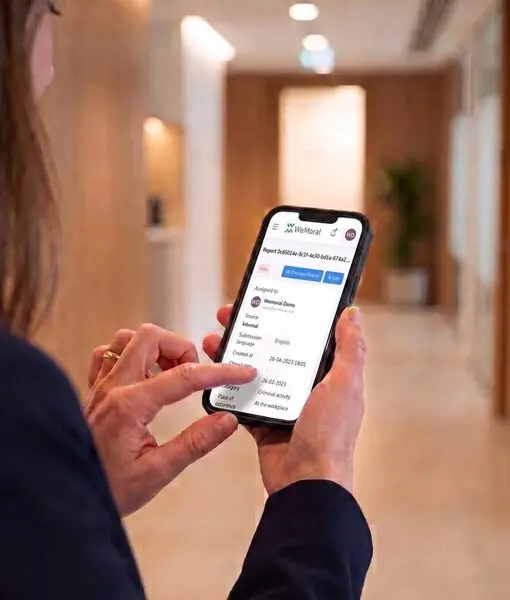 Making a report on a phone